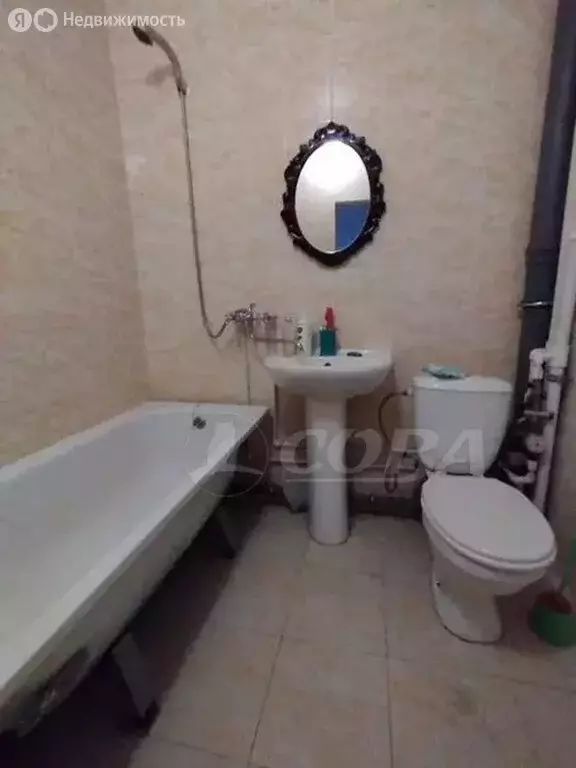 1-комнатная квартира: Тобольск, 15-й микрорайон, 23 (42 м) - Фото 0