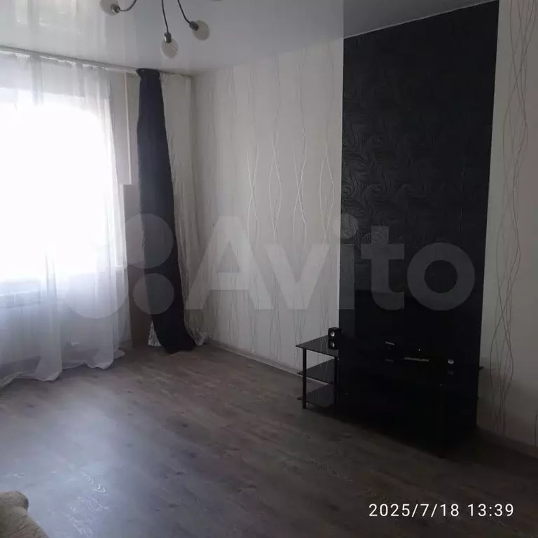 3-к. квартира, 68 м, 1/10 эт. - Фото 1