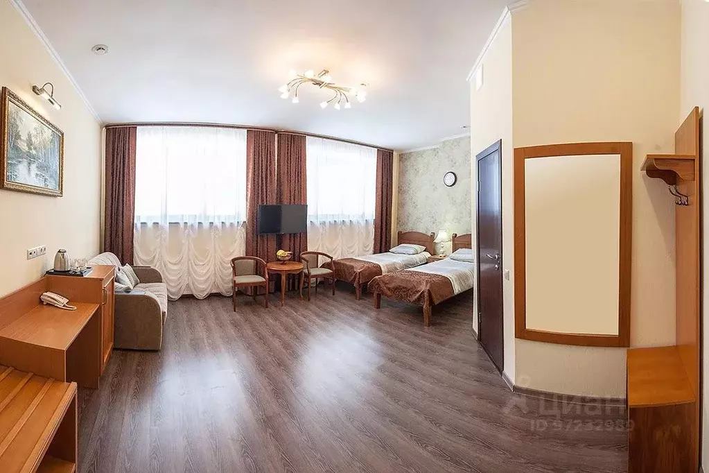 Комната Брянская область, Жуковка Набережная ул, 1 (18.0 м) - Фото 1
