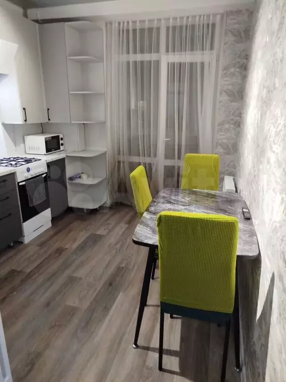 1-к. квартира, 40 м, 3/9 эт. - Фото 1