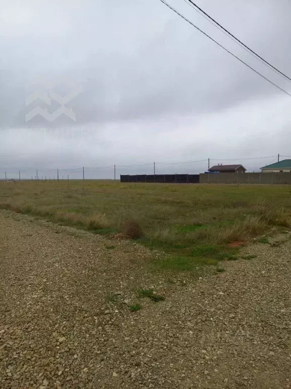 Участок в Крым, Сакский район, Суворовское с/пос, с. Великое ул. ... - Фото 2