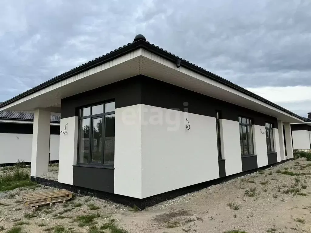 Дом в Калининградская область, Гурьевский муниципальный округ, пос. ... - Фото 2