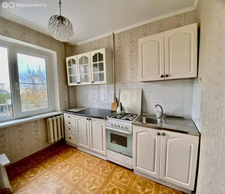 2-комнатная квартира: Владикавказ, улица Морских Пехотинцев, 5 (48 м) - Фото 0
