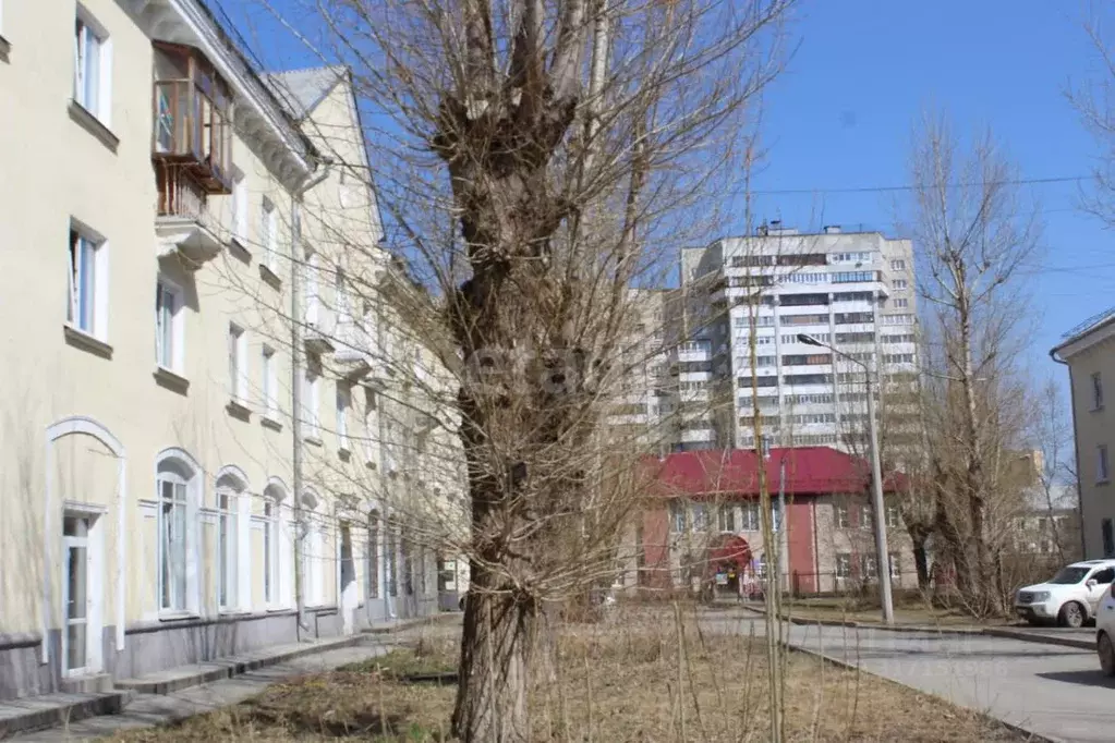 Комната Свердловская область, Екатеринбург ул. Уральских Рабочих, 52А ... - Фото 0