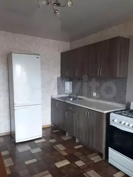 1-к. квартира, 40м, 5/10эт. - Фото 0