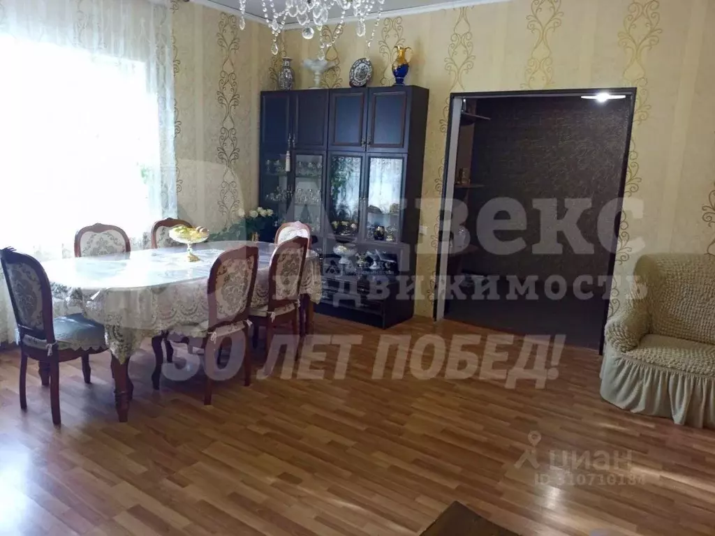 Дом в Тюменская область, Тюмень Камчатская ул., 138А (384 м) - Фото 1