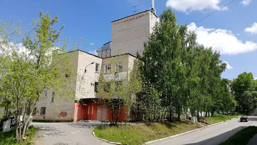 Помещение свободного назначения в Челябинская область, Златоуст ул. ... - Фото 2