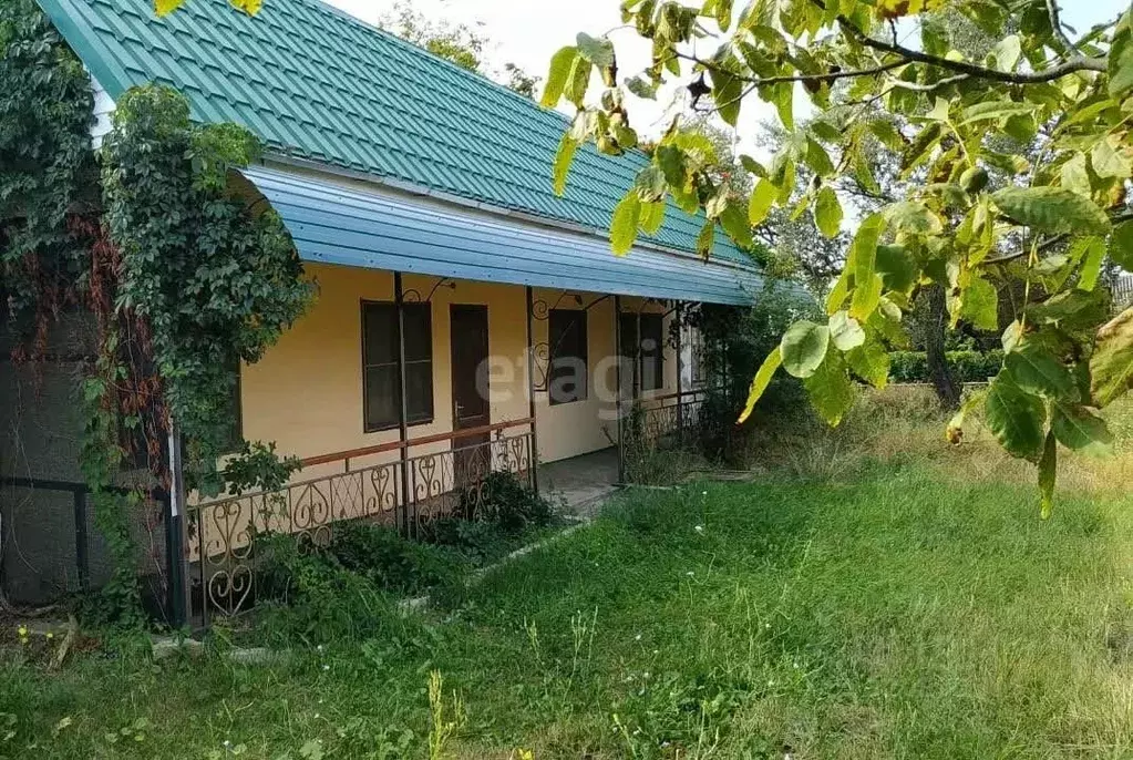 Дом в Краснодарский край, Темрюкский район, Голубицкое с/пос, ... - Фото 1