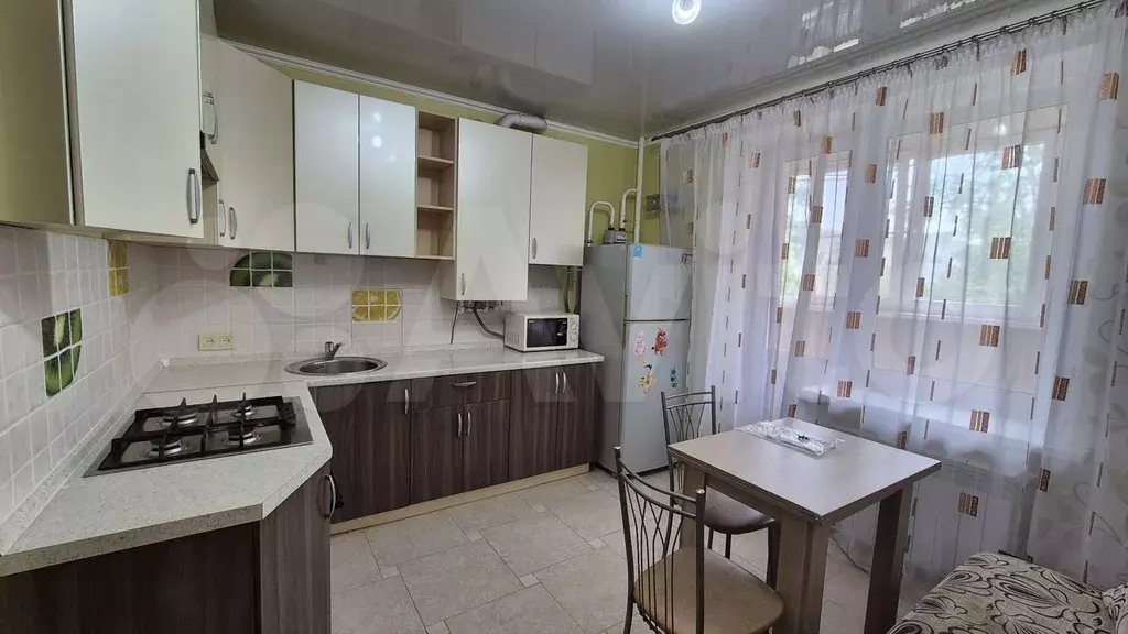1-к. квартира, 42 м, 2/10 эт. - Фото 0