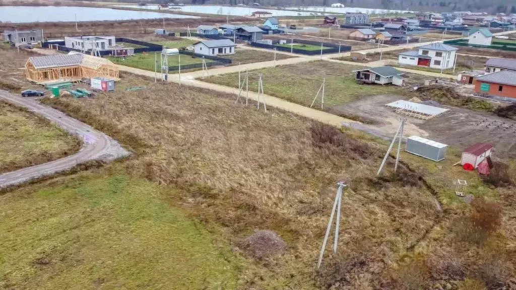 Участок в Ленинградская область, Тосненский район, Федоровское ... - Фото 1