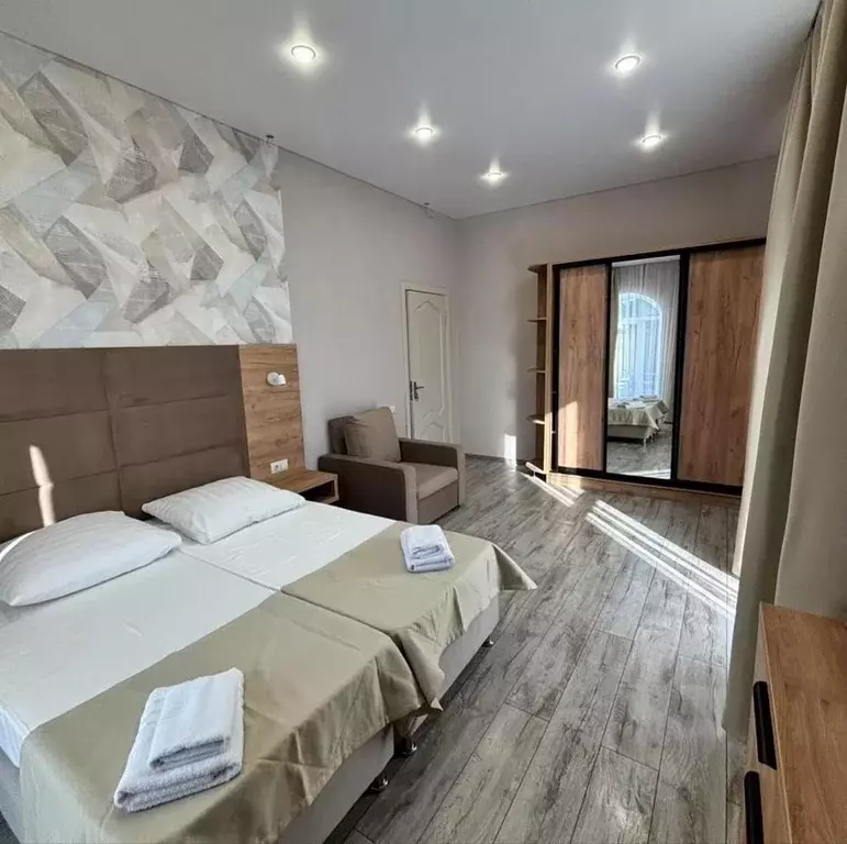 2-к кв. Краснодарский край, Анапа Крымская ул., 86 (67.0 м) - Фото 0