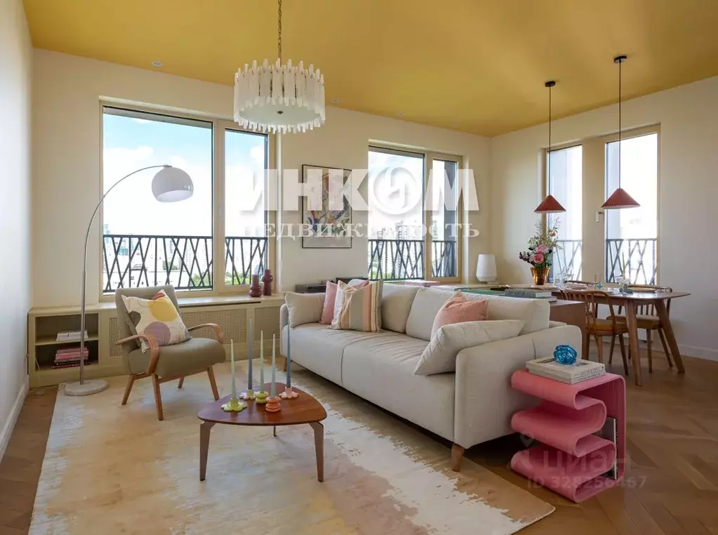 3-к кв. Москва Кастанаевская ул., 66 (71.4 м) - Фото 1