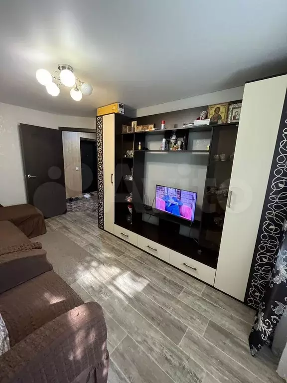 2-к. квартира, 43 м, 2/4 эт. - Фото 0
