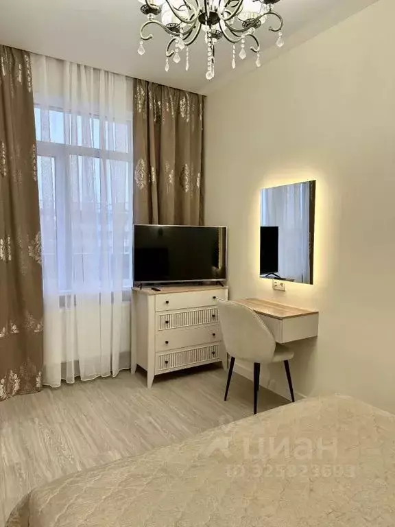 1-к кв. Крым, Евпатория ул. Симферопольская, 2Ч (50.0 м) - Фото 1