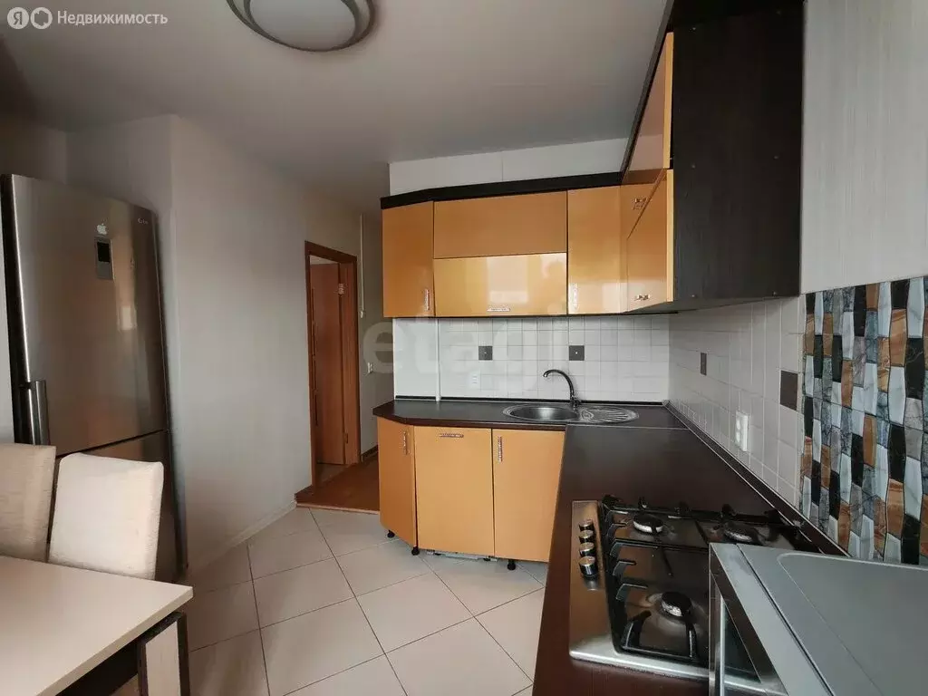 2-комнатная квартира: Челябинск, улица Энгельса, 65 (52.3 м) - Фото 2