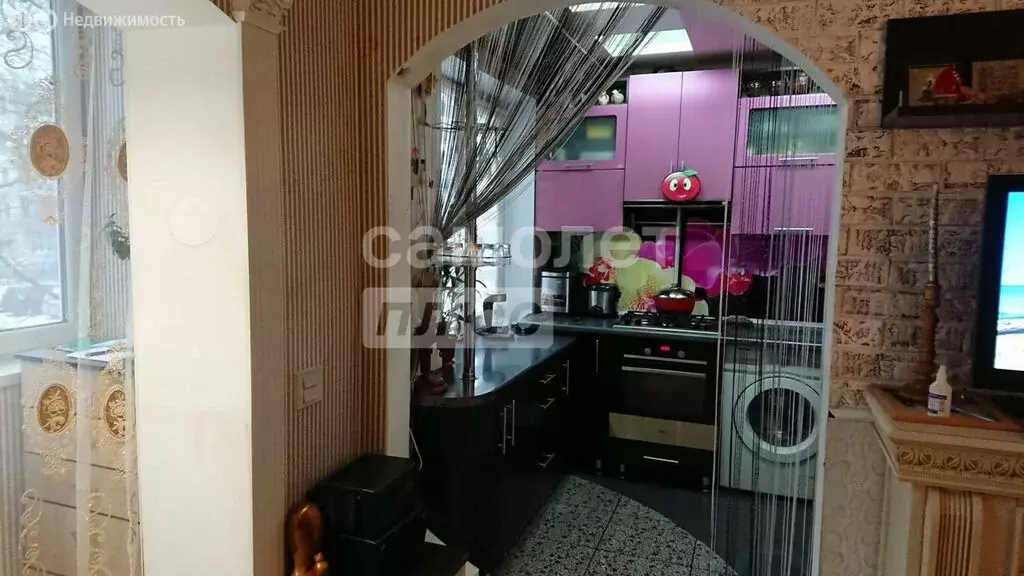 3-комнатная квартира: Курск, улица Серёгина, 47А (50 м) - Фото 1