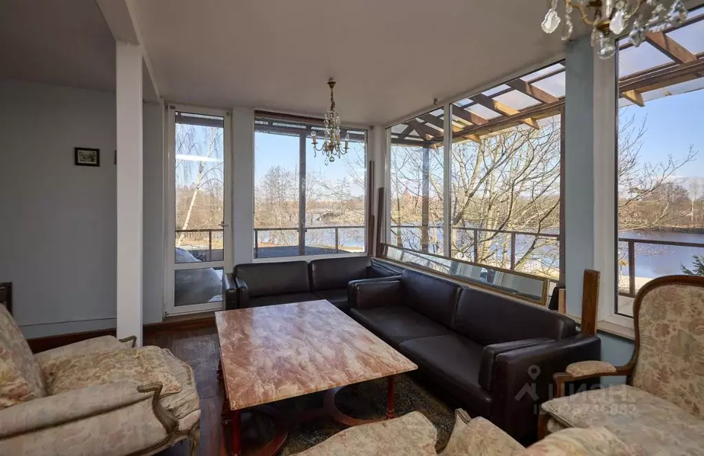 Дом в Санкт-Петербург, Санкт-Петербург, Сестрорецк наб. Петровская, 20 ... - Фото 2