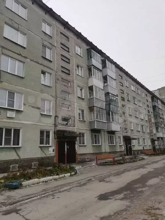 3-к. квартира, 58 м, 3/5 эт. - Фото 0