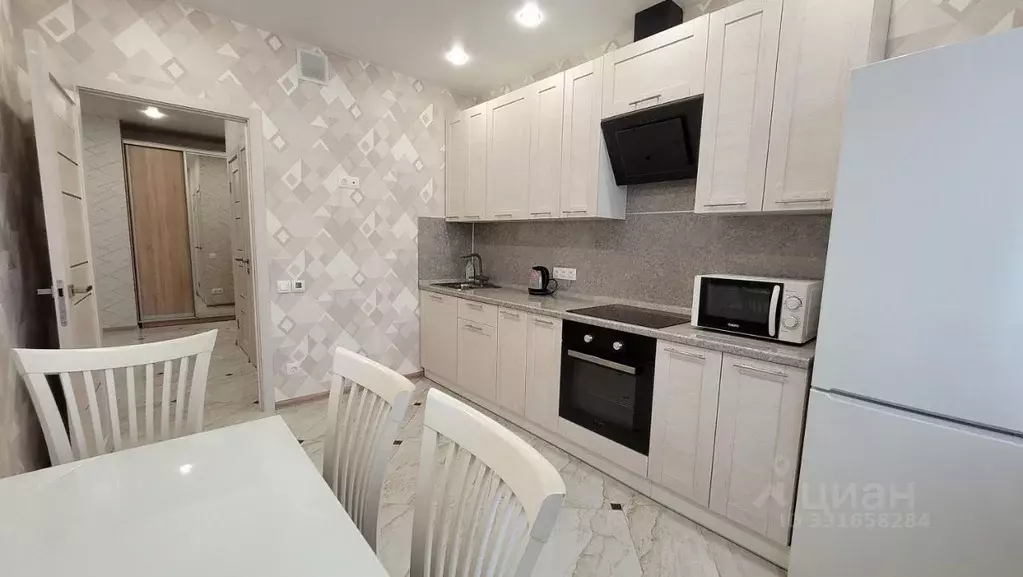 2-к кв. Москва Рябиновая ул., 3к2 (70.0 м) - Фото 2
