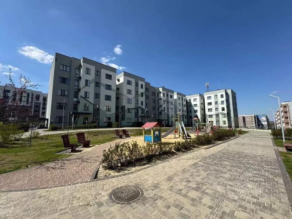 2-к кв. Белгородская область, Белгород ул. Каштановая, 16 (47.8 м) - Фото 0