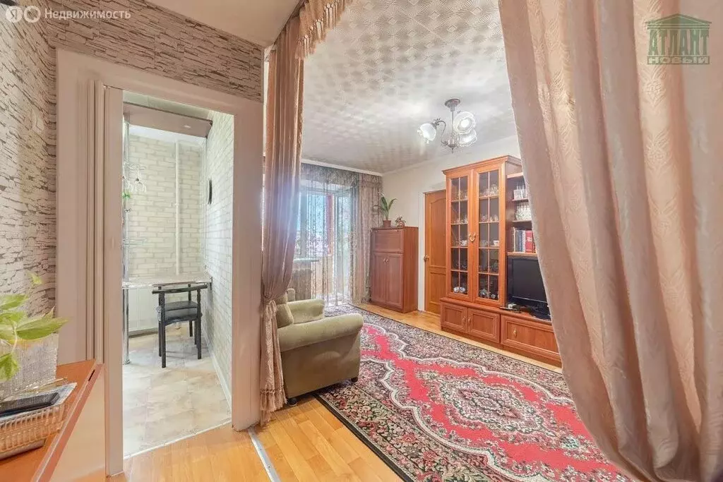2-комнатная квартира: Хабаровск, улица Калинина, 98 (43.3 м) - Фото 1
