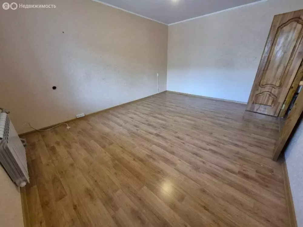 2-комнатная квартира: Нежинский, 62 (53 м) - Фото 1