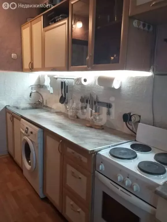 2-комнатная квартира: Черногорск, Советская улица, 34 (60.2 м) - Фото 0