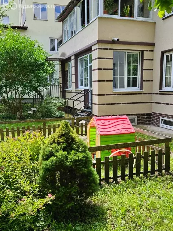 3-комнатная квартира: Калининград, Красная улица, 78 (80 м) - Фото 1