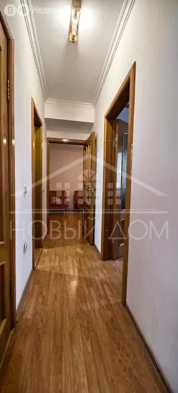 3-комнатная квартира: Нальчик, проспект Шогенцукова, 26 (78 м) - Фото 0