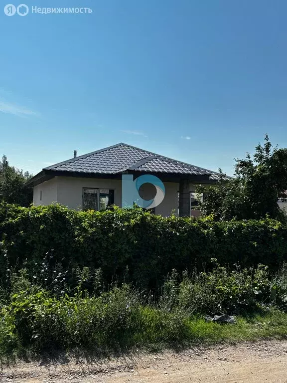 Дом в Октябрьский, Клубная улица (80 м) - Фото 2
