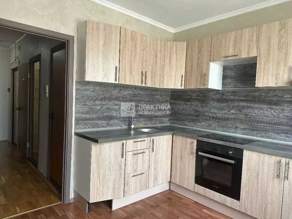Продается 3-комнатная квартира - Фото 1