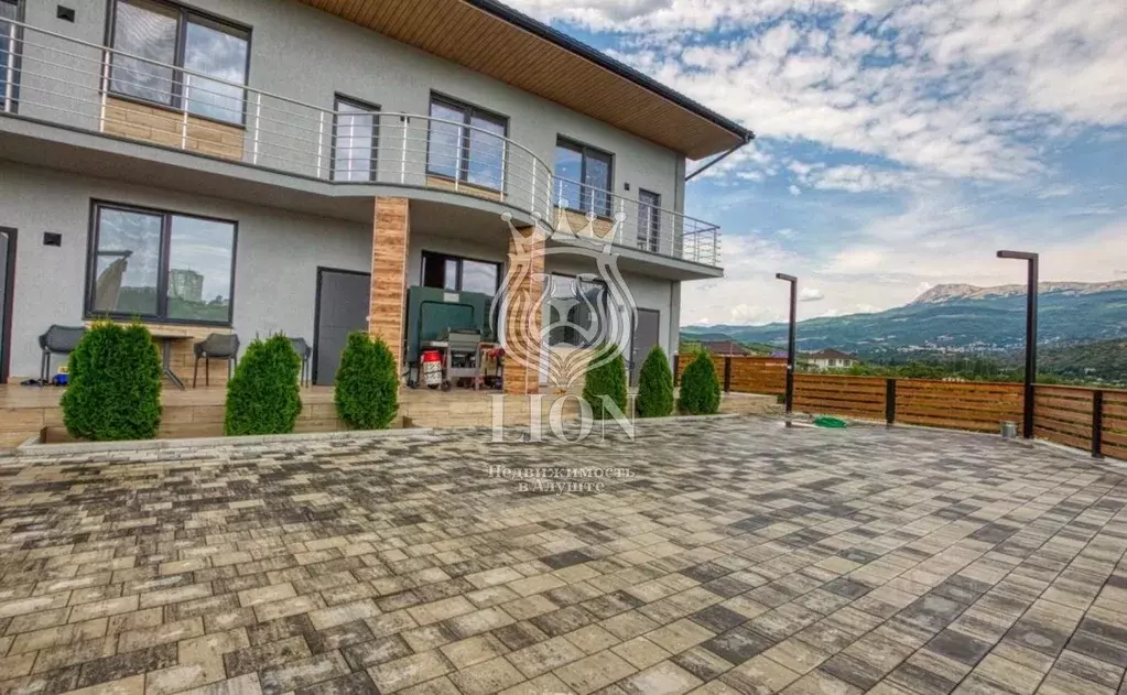 Таунхаус в Крым, Алушта ул. Юбилейная, 64с3 (213 м) - Фото 1