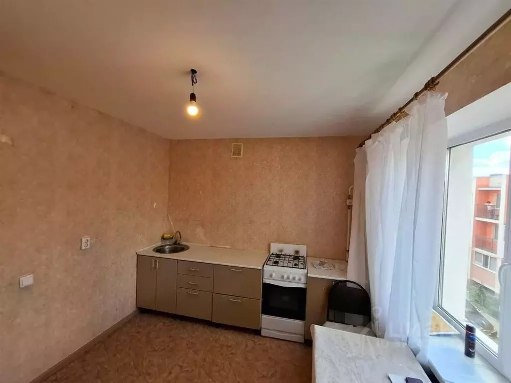 3-к кв. Самарская область, Сызрань Профсоюзная ул., 4 (65.5 м) - Фото 1