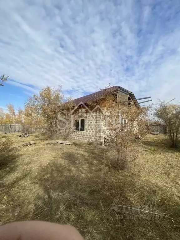 Дом в Хакасия, Усть-Абаканский район, с. Зеленое ул. Энтузиастов, 35/1 ... - Фото 1