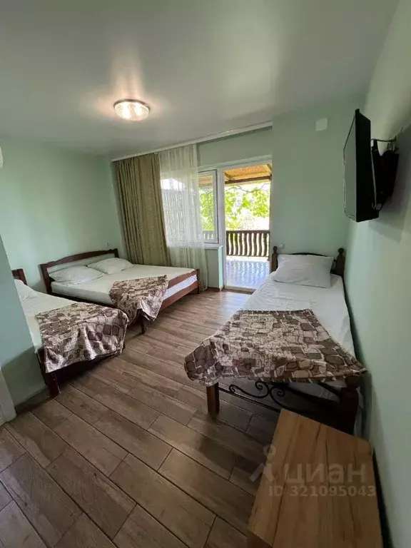 Комната Краснодарский край, Сочи пос. Лоо, ул. Обходная, 2В (18.0 м) - Фото 0