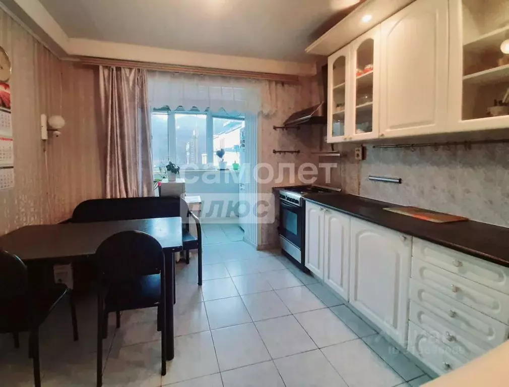 2-к кв. Краснодарский край, Туапсе ул. Калараша, 23 (54.0 м) - Фото 0