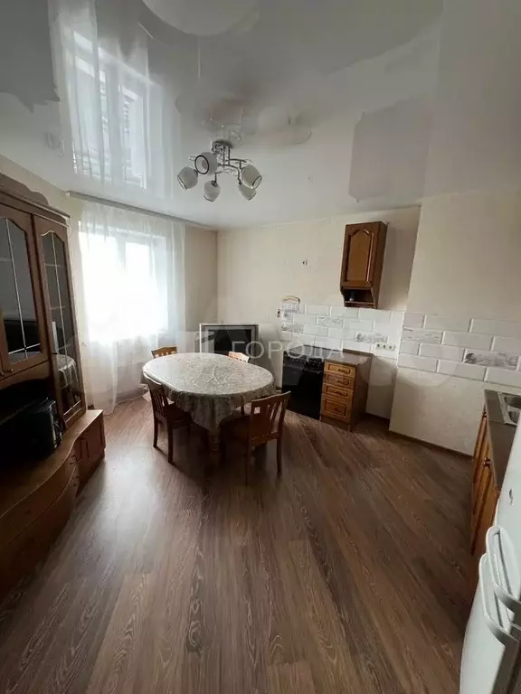 3-к. квартира, 110 м, 9/25 эт. - Фото 0