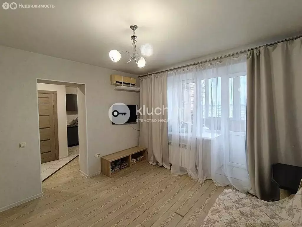 2-комнатная квартира: Казань, улица Сафиуллина, 26А (56.4 м) - Фото 1