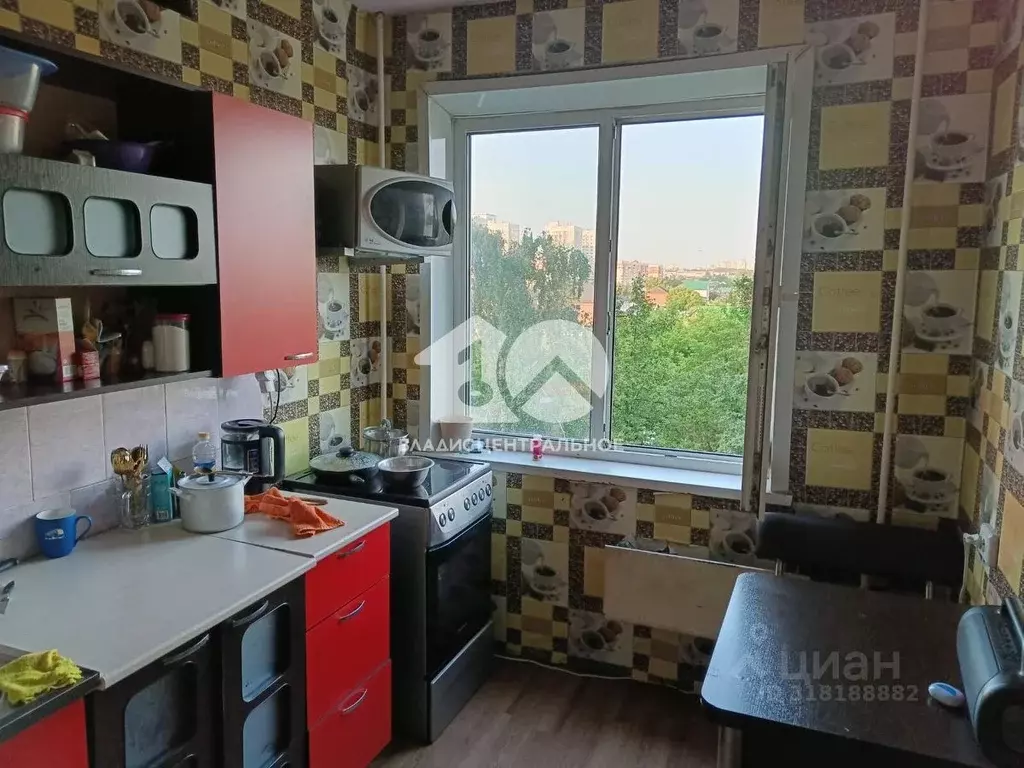 Комната Новосибирская область, Новосибирск ул. Связистов, 5 (10.4 м) - Фото 0