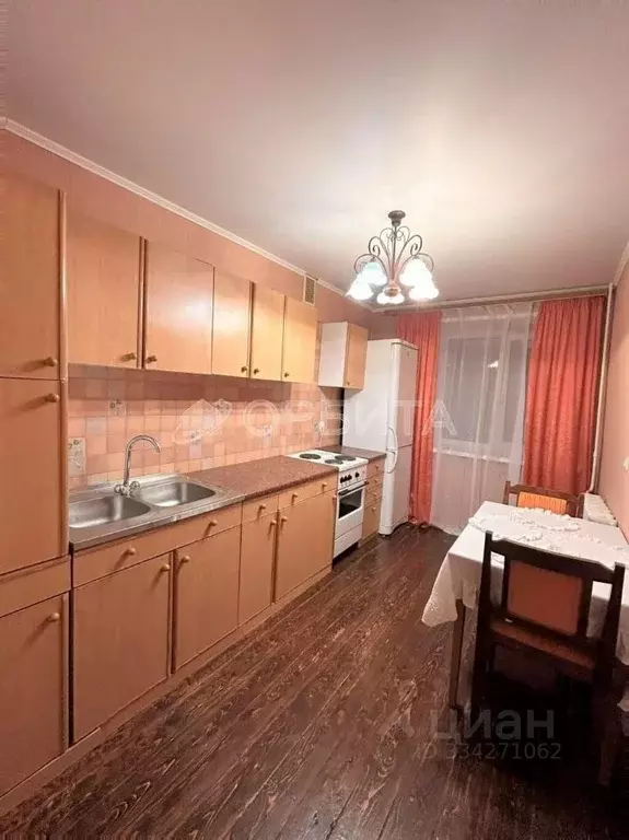3-к кв. Тюменская область, Тюмень ул. Дружбы, 167 (61.0 м) - Фото 2