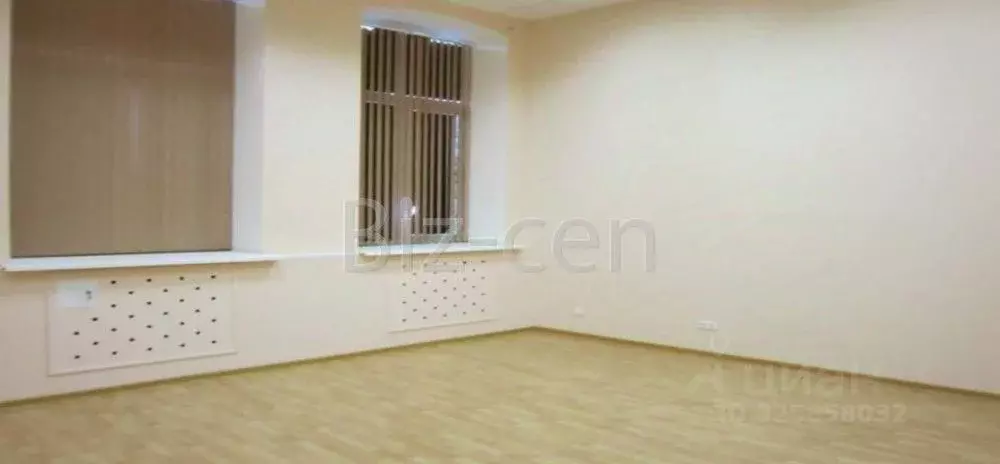 Офис в Санкт-Петербург 6-я Васильевского острова линия, 63 (395 м) - Фото 1