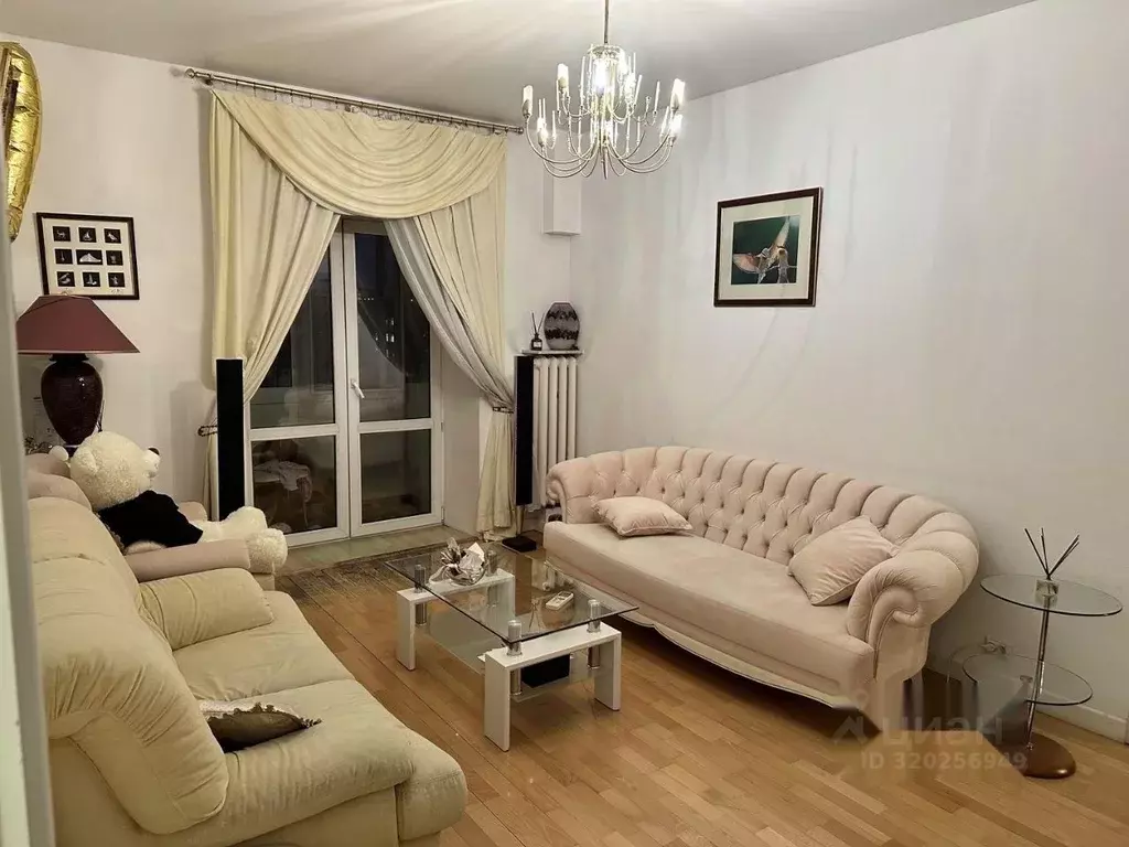 2-к кв. Москва ул. Каретный Ряд, 5/10С2 (64.5 м) - Фото 0
