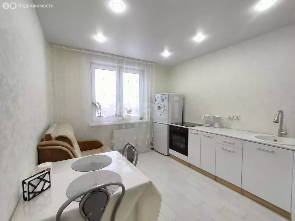 1-комнатная квартира: посёлок городского типа Медведево, бульвар ... - Фото 2