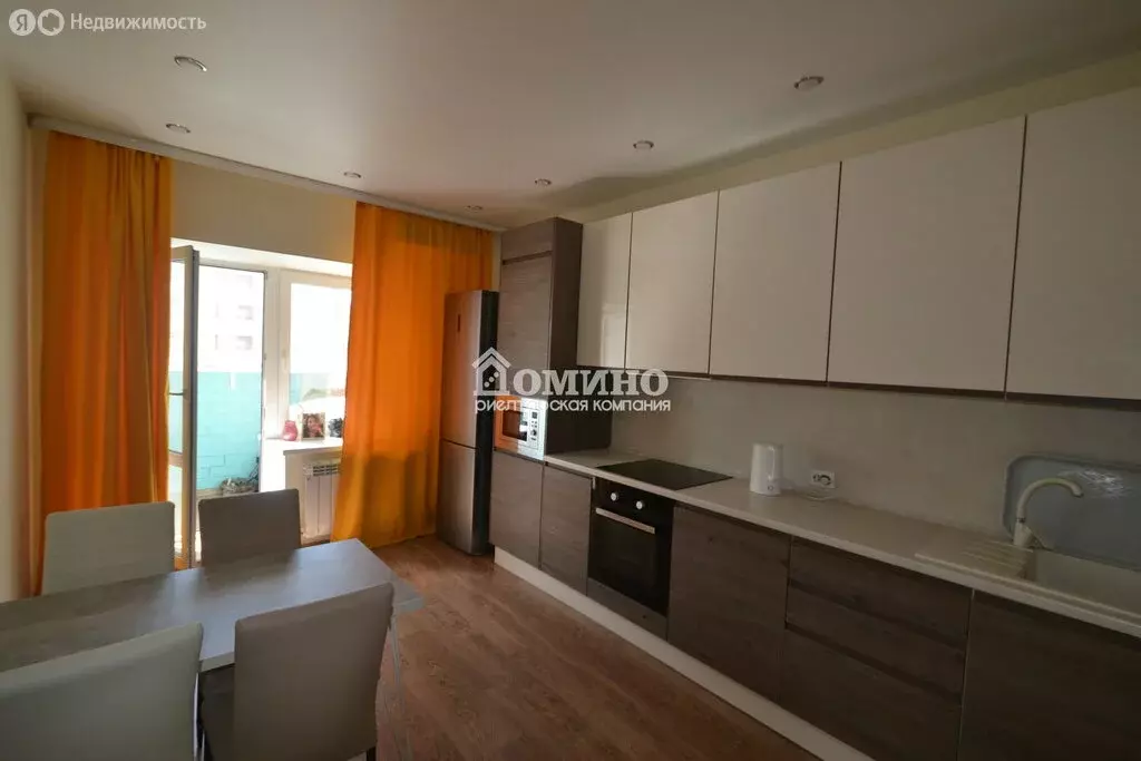 2-комнатная квартира: Тюмень, улица Салтыкова-Щедрина, 58/3 (63.1 м) - Фото 1