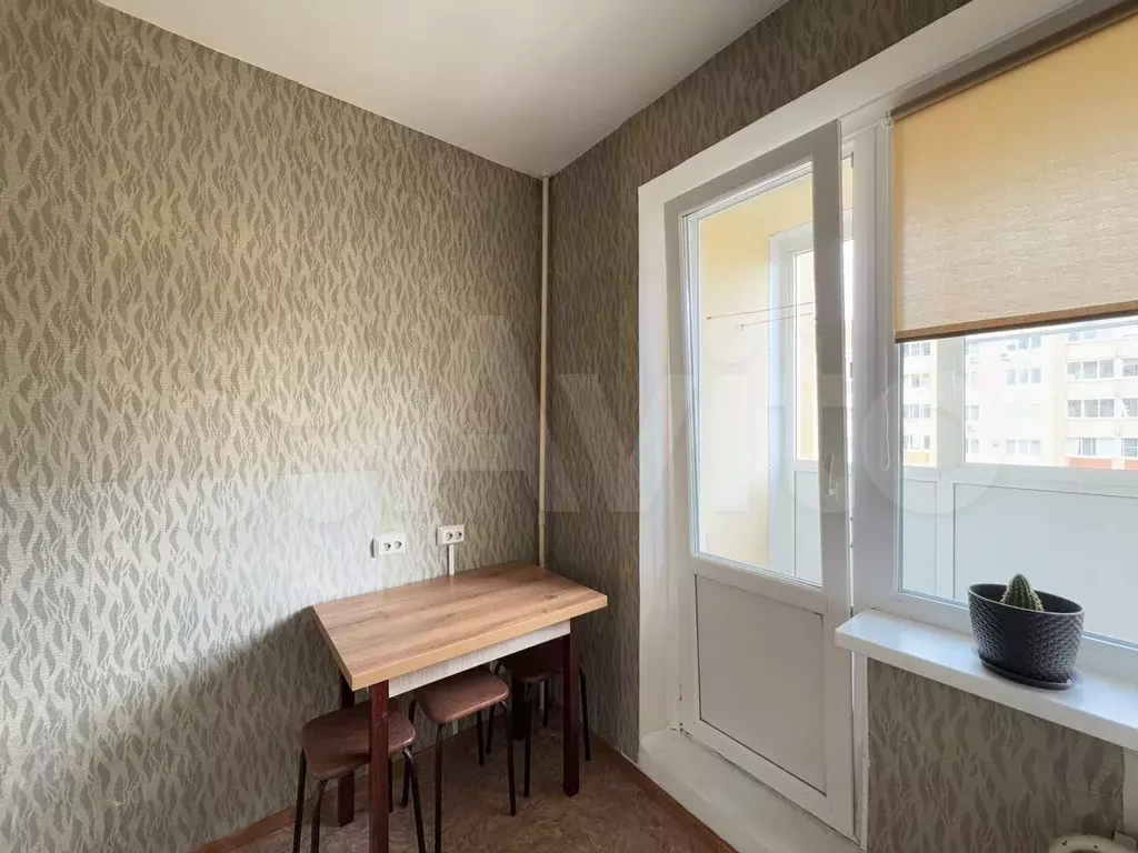 1-к. квартира, 30 м, 8/10 эт. - Фото 1