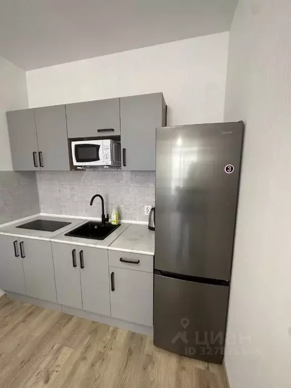 1-к кв. Свердловская область, Екатеринбург бул. Новосинарский, 5 (34.0 ... - Фото 2