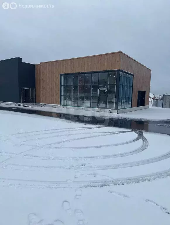 Торговая площадь (728 м) - Фото 1