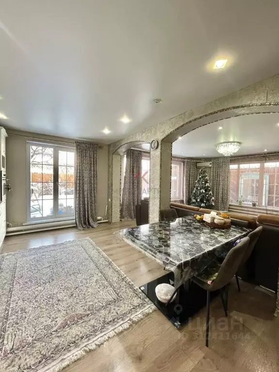 Дом в Тыва, Кызыл ул. Орджоникидзе (95 м) - Фото 1