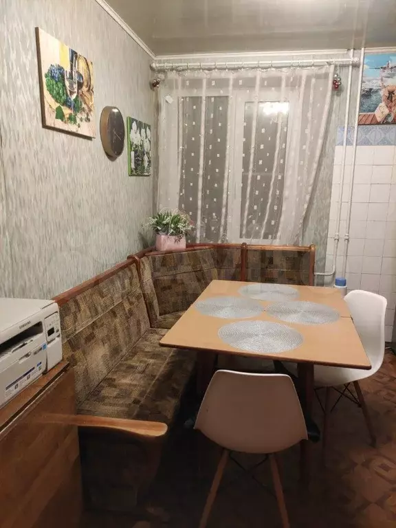 3-к. квартира, 70 м, 1/5 эт. - Фото 1