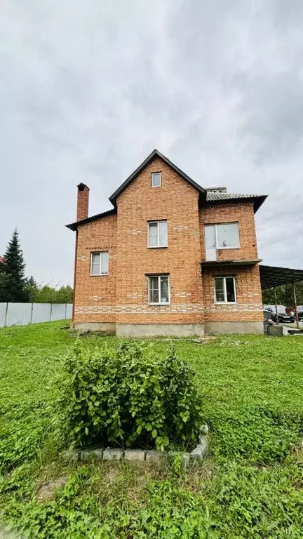 Дом в Приморский край, Уссурийск ул. Сергея Ушакова, 4И (188 м) - Фото 1